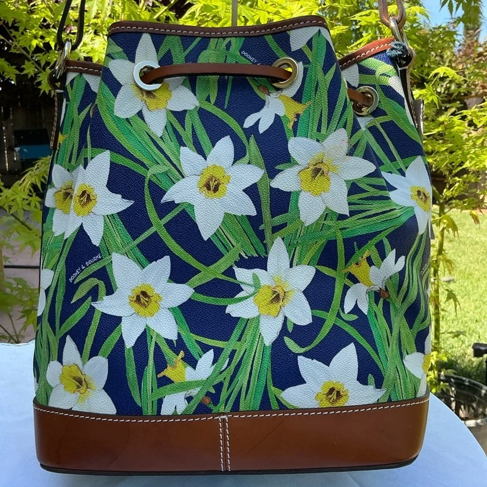 Dooney & Bourke Daffodil Navy Floral Drawstring Bucket Hobo Shoulder Bag Set NWT